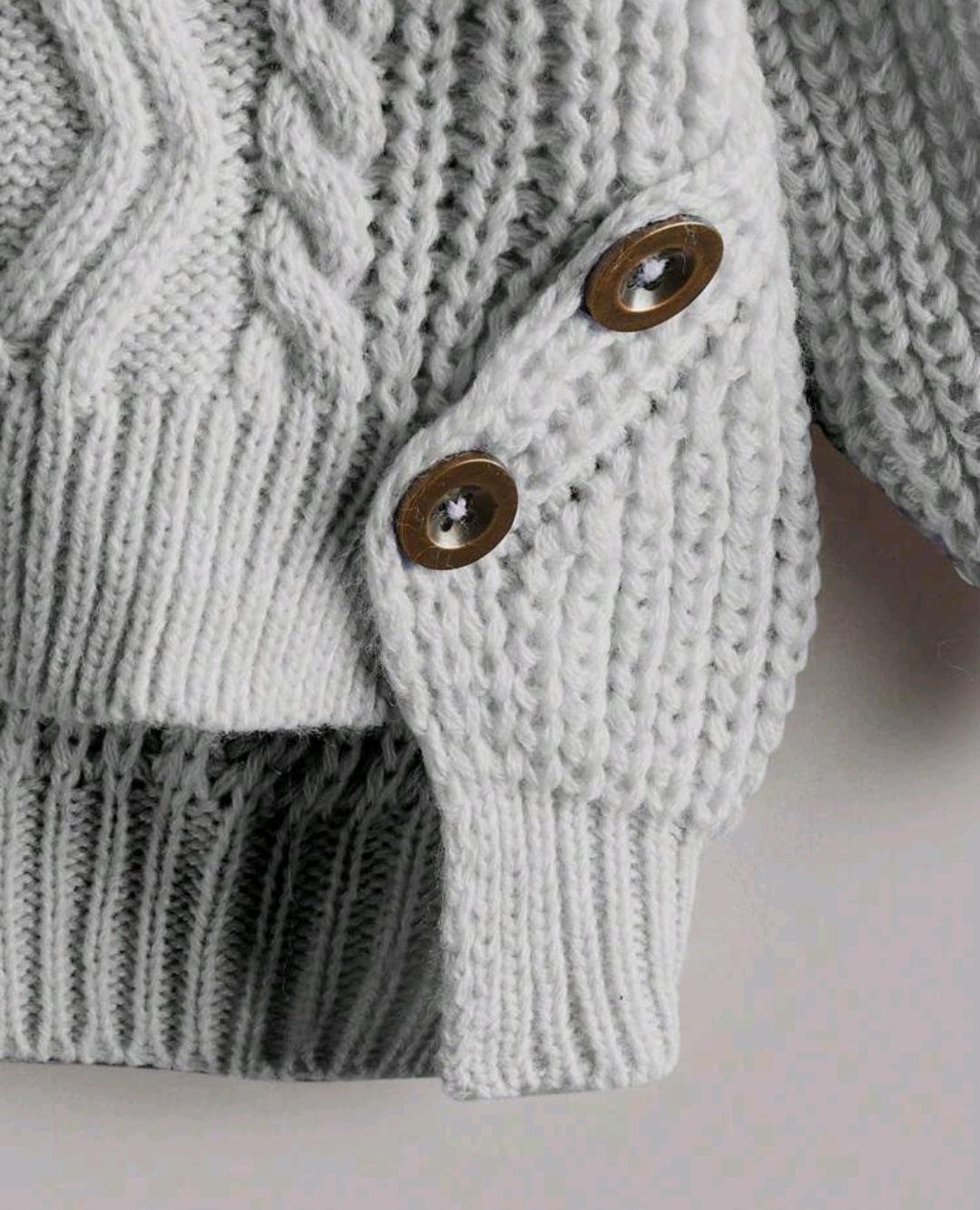 Gray Cable Knited Crew Neck Sweater, Gender Neutral