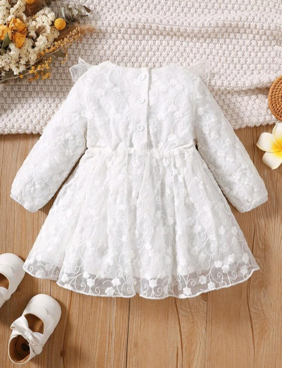 White Long Sleeve Lace Dress